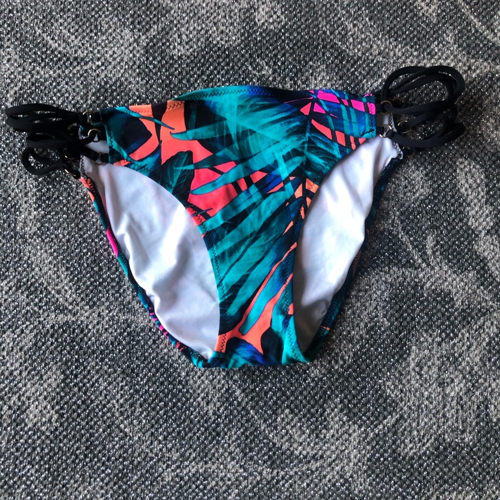 Victoria’s Secret Swimsuit Bottoms